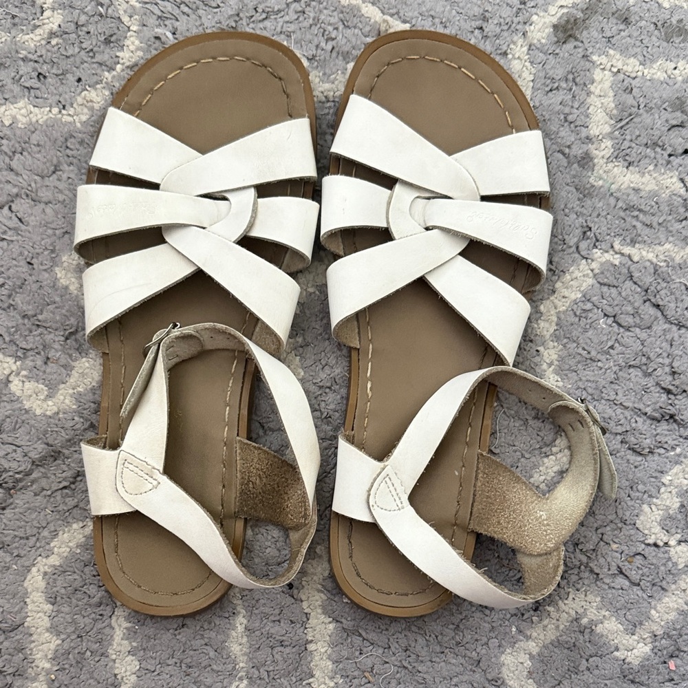 Saltwater white sandals
